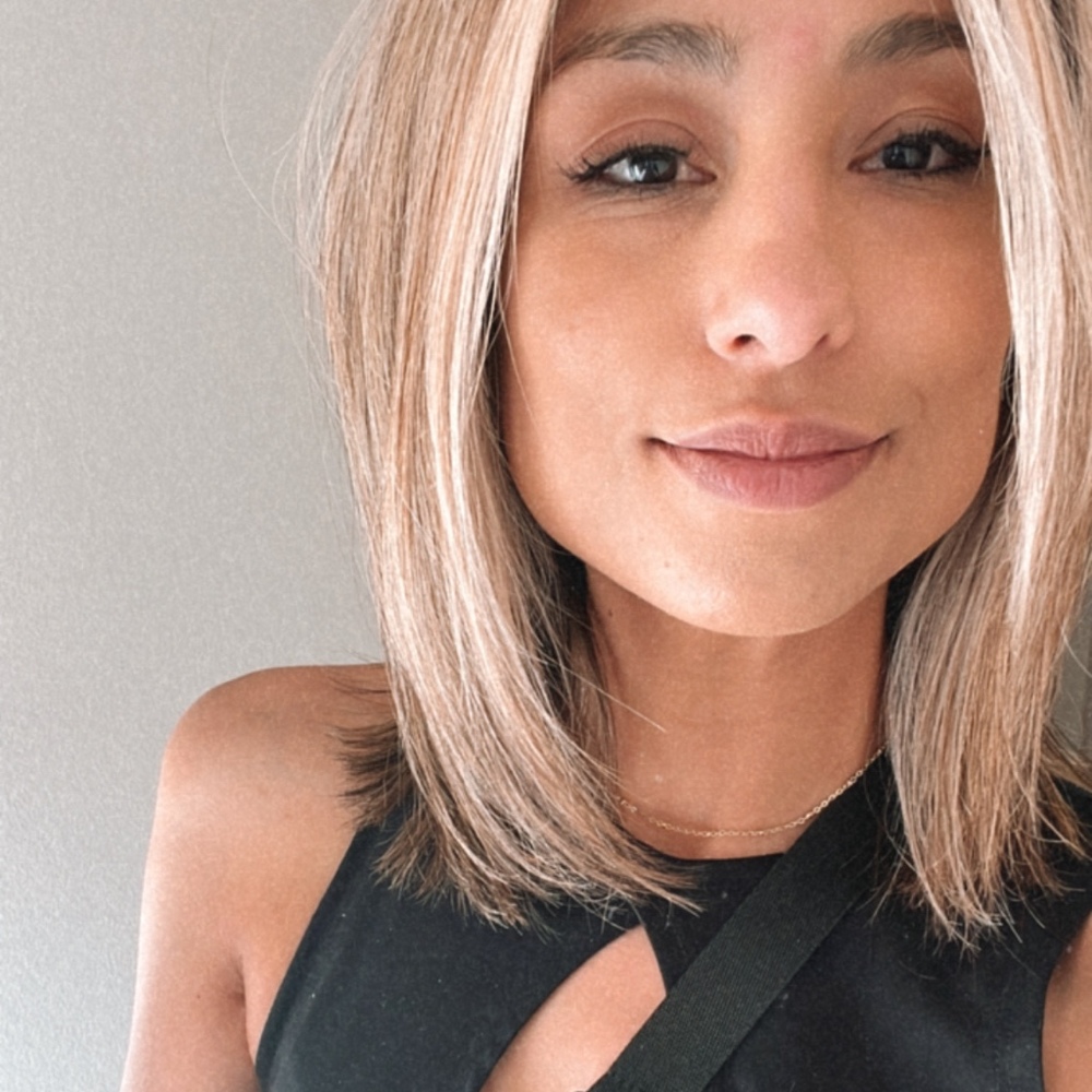 Meet your Posher, Vanessa